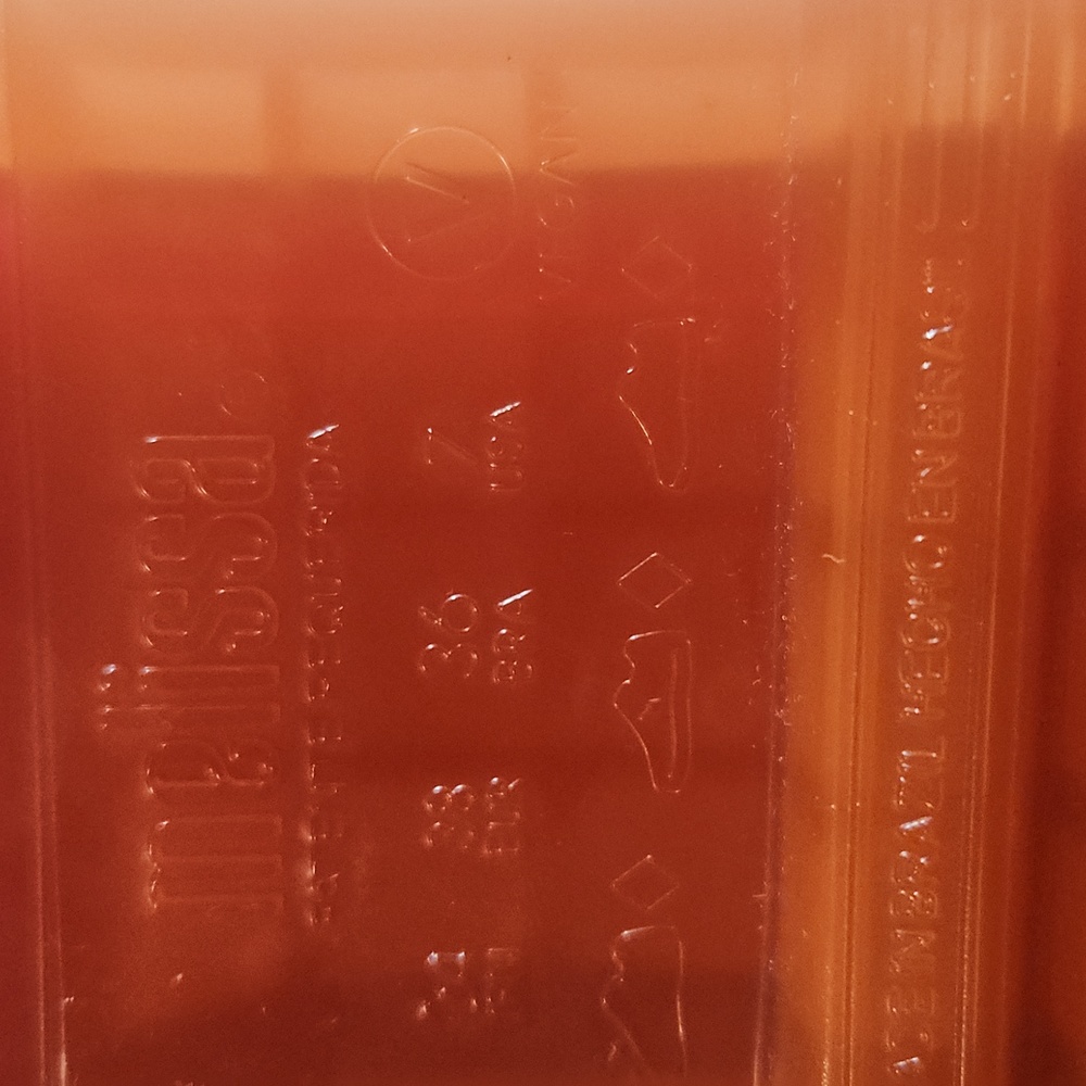 DONATING THIS WEEKEND IF NOT BOUGHT: Melissa boots size 7 for women - Picture 8 of 10